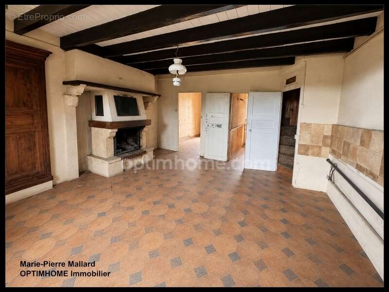 Maison à SAINT-DIZIER-LEYRENNE