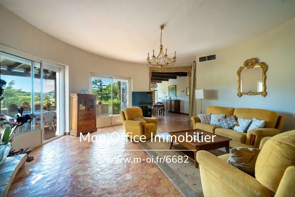 Maison à ENSUES-LA-REDONNE