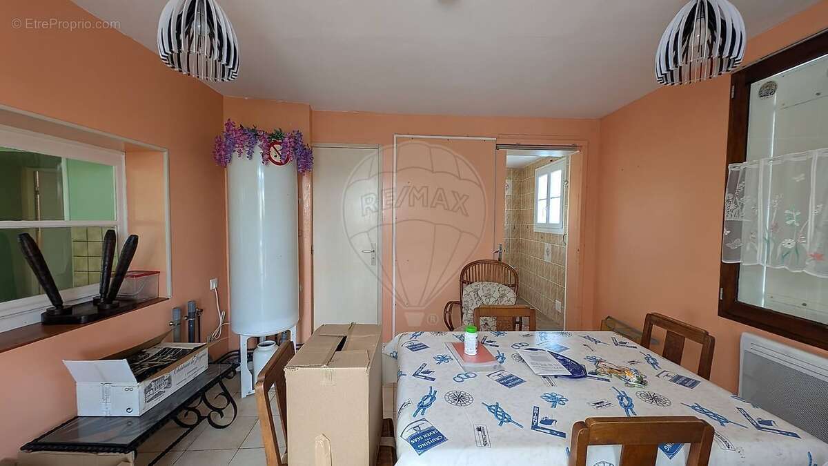 Maison à NIEULLE-SUR-SEUDRE