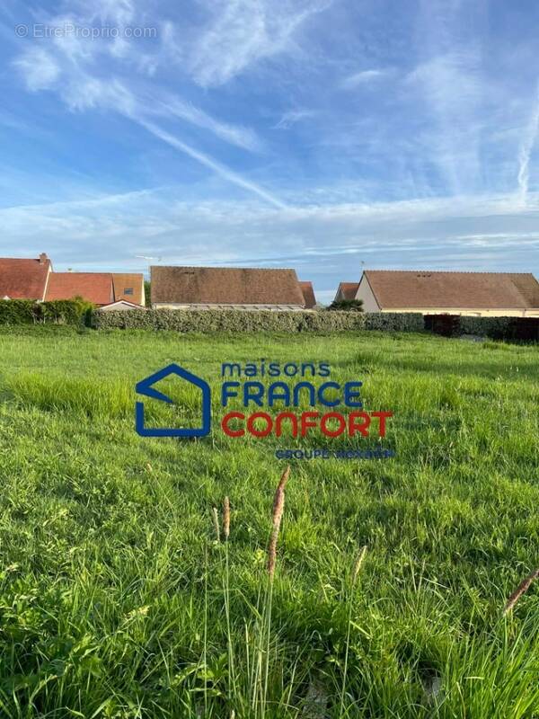 Terrain à LA CHAPELLE-DU-BOIS