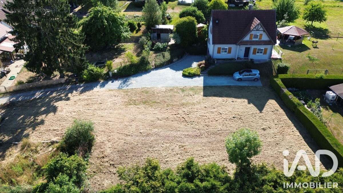 Terrain 821 m² à Manspach  - photo 6