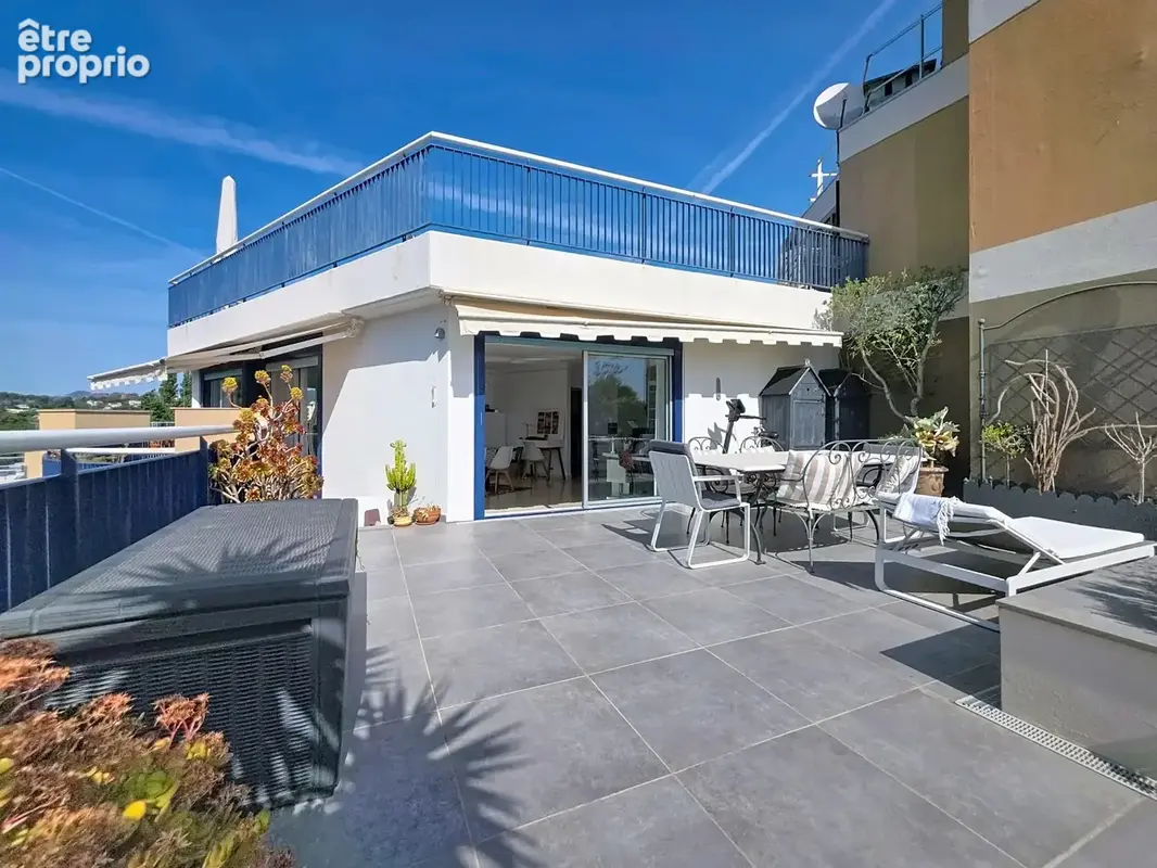 Photo Appartement à Mandelieu-La-Napoule au prix de 1 350 000€