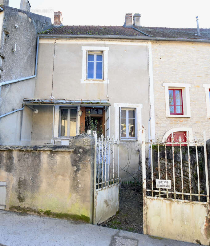Maison à SAINT-PERE