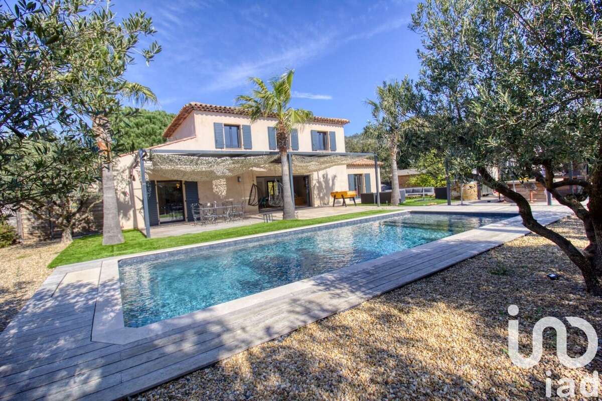 Photo 2 - Maison à PLAN-DE-LA-TOUR