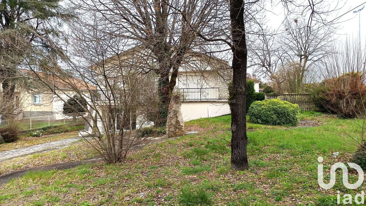 Photo 1 - Maison à SOYAUX