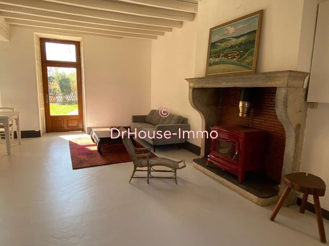 Maison à L&#039;ISLE-SUR-SEREIN