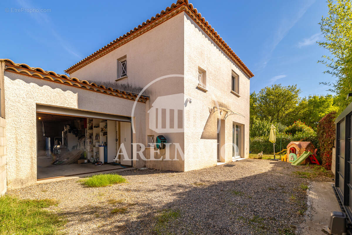 Maison à SAINT-BAUZILLE-DE-PUTOIS