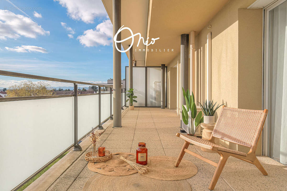 Appartement à CHASSIEU