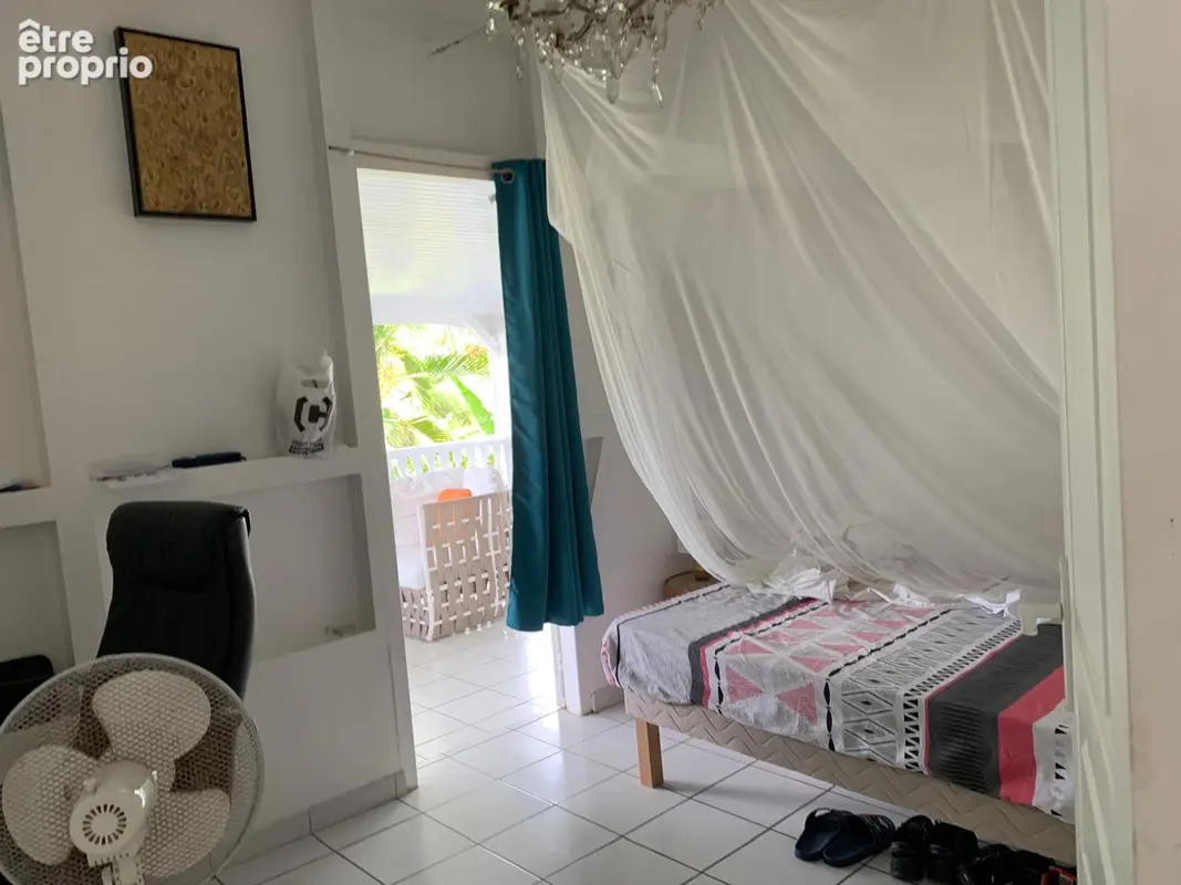 A vendre villa t7 - 190 m2 - vue mer & montagne - lamentin - photo 10