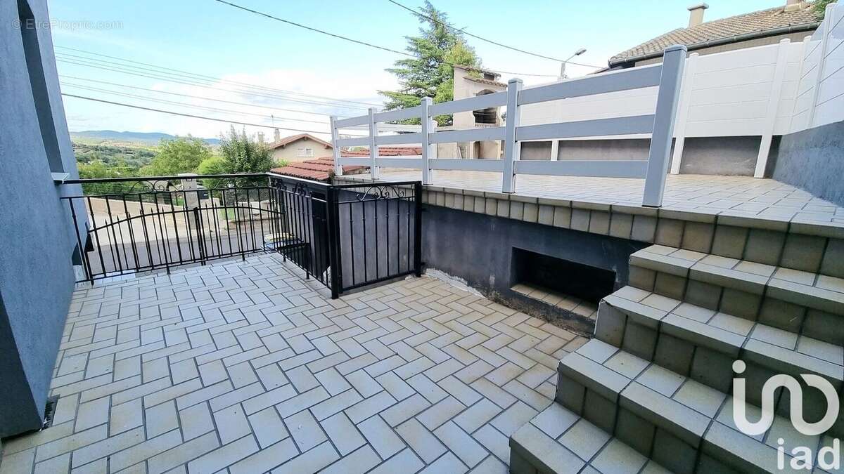 Photo 5 - Maison à SAINT-CHAMOND