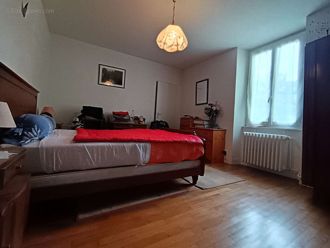 Maison à FEYTIAT