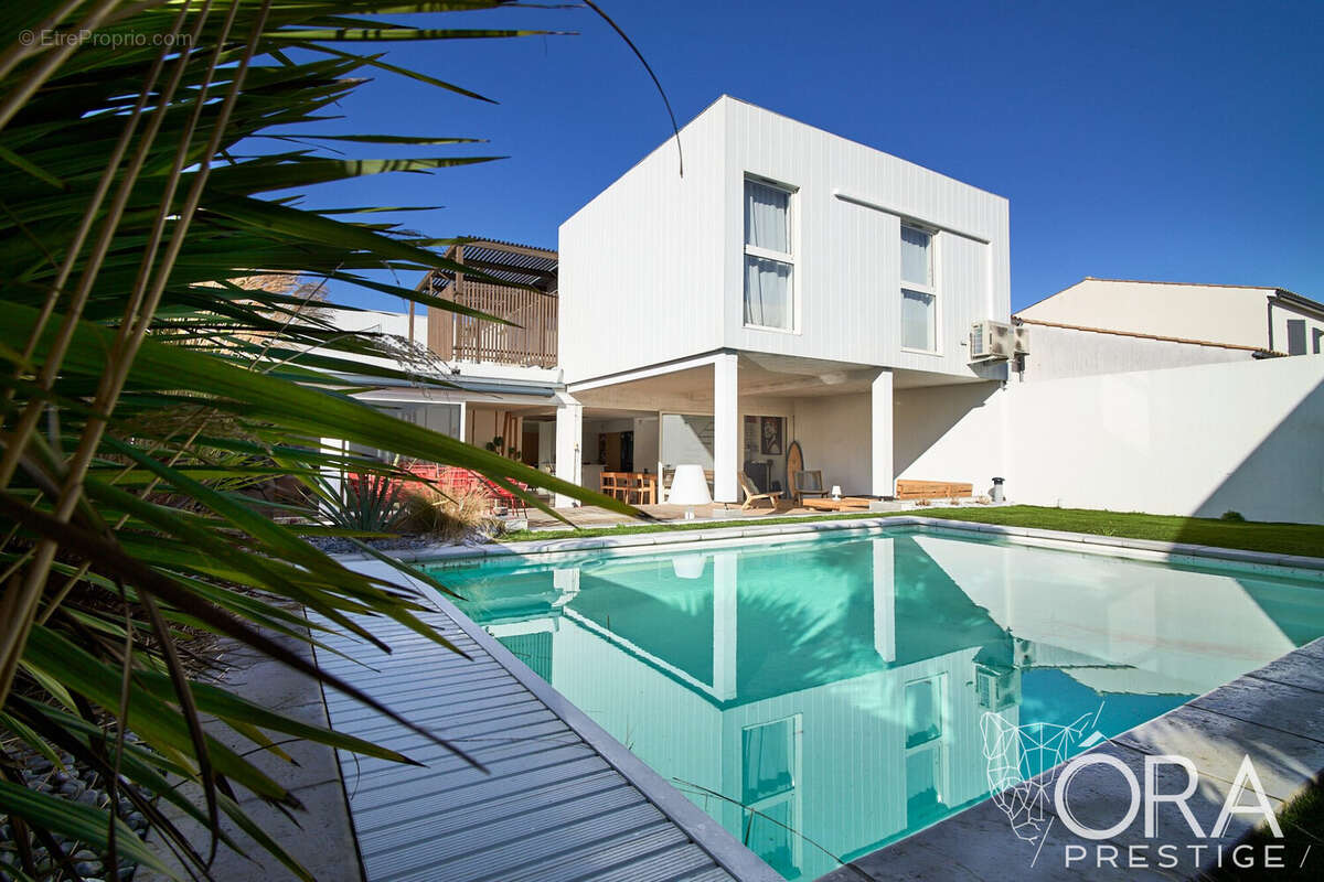 Maison à LA ROCHELLE