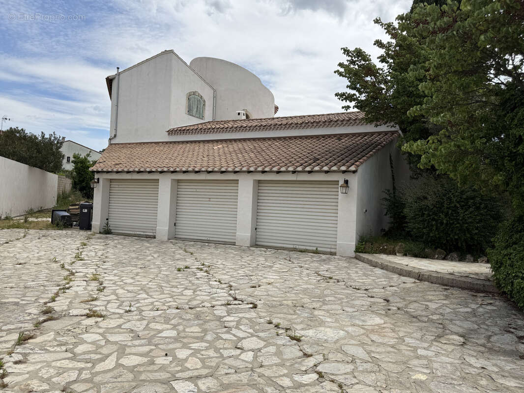 Maison à BOUILLARGUES