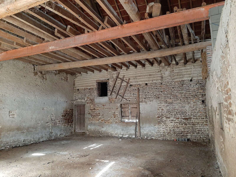 Maison à LES GUERREAUX
