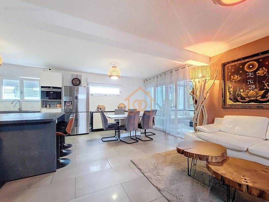 Appartement à MOMMENHEIM