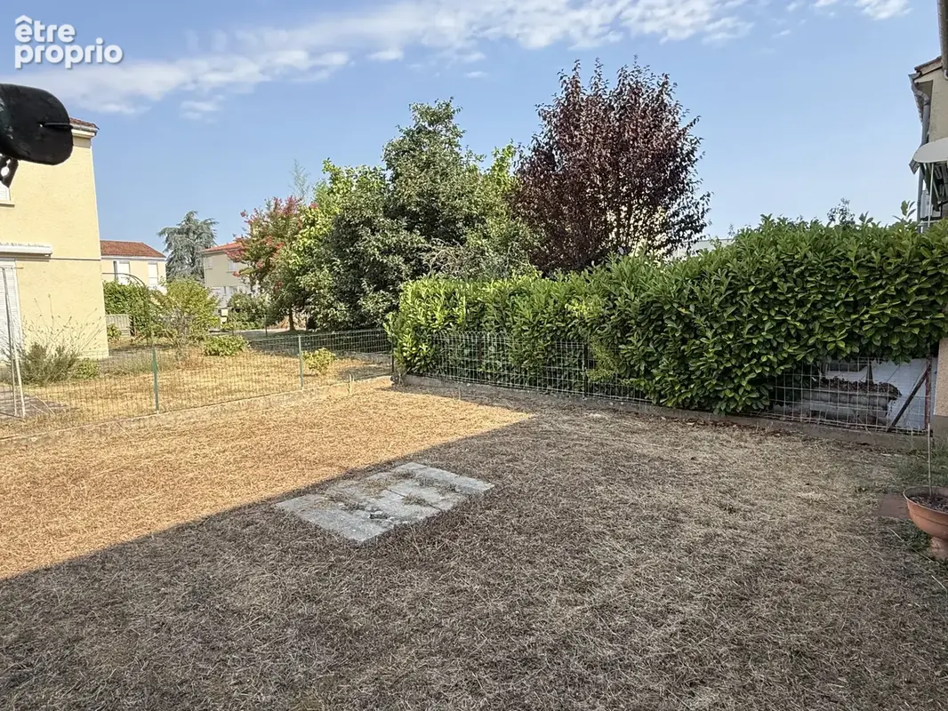 Albi Rive Droite - Maison T5 à rénover - 90 m2 habitables avec garage et jardin - photo 7
