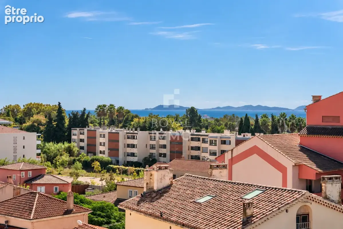 Photo Appartement à Hyeres au prix de 329 000€