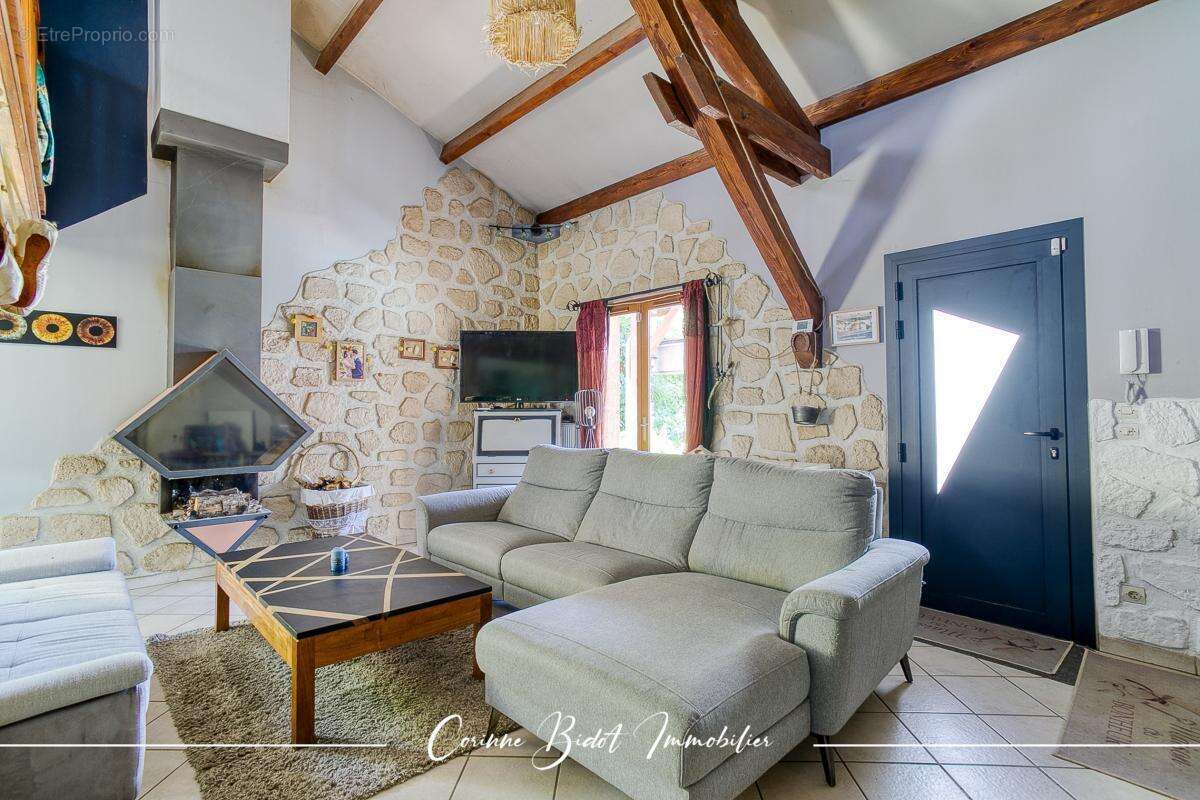 Maison à MIONS
