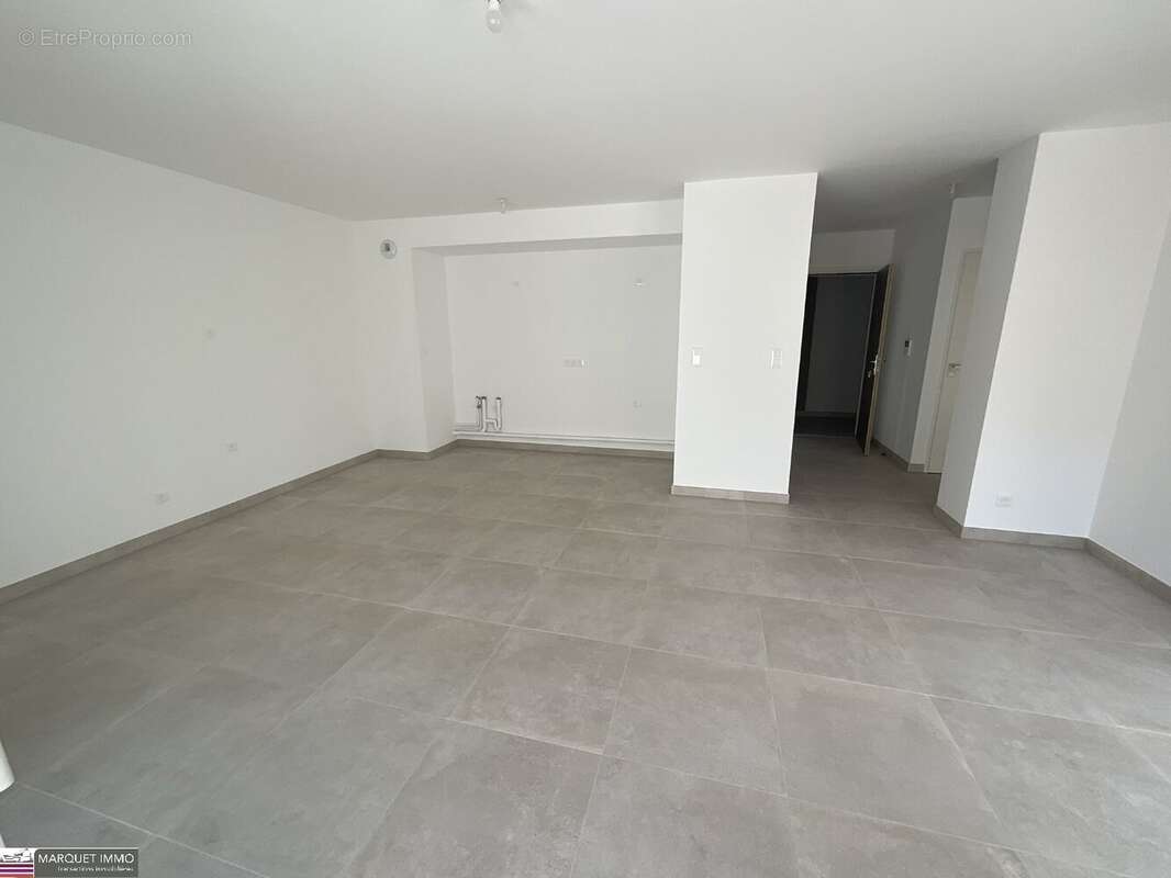 Appartement à BEZIERS