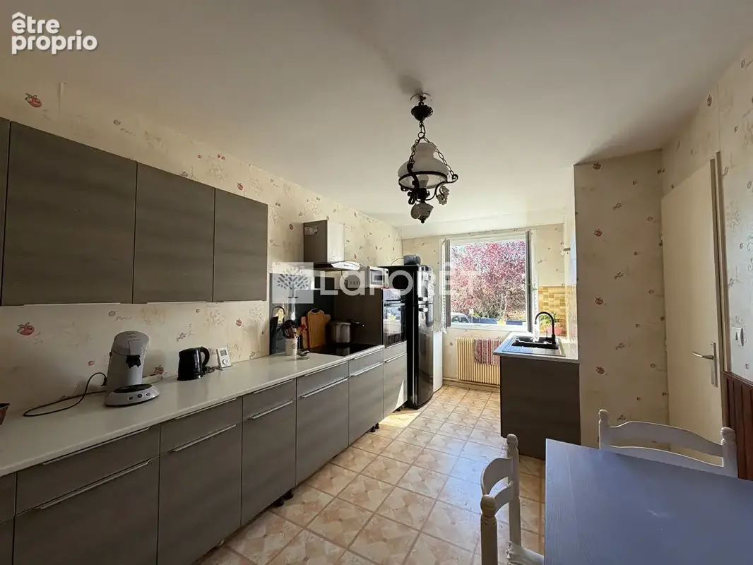 Maison Châlons-en-Champagne 6 pièce(s) 105 m² - photo 2