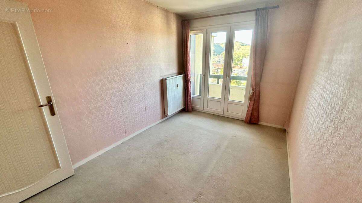 Appartement à TOURNON-SUR-RHONE