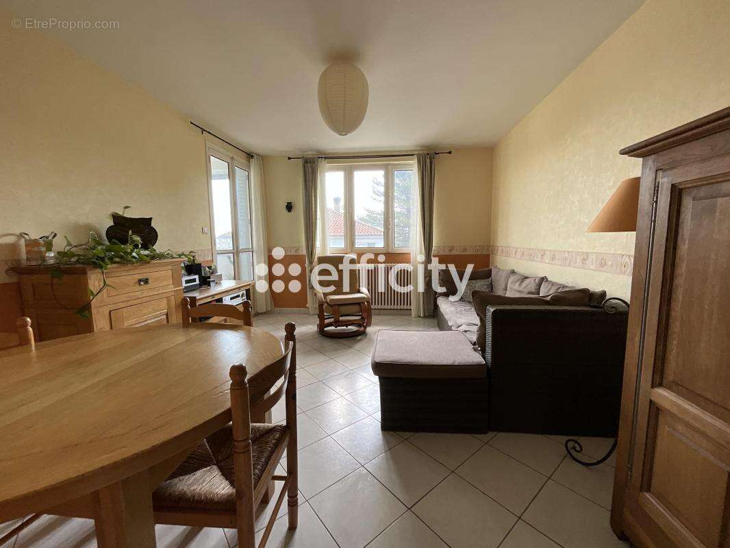 Appartement - photo 2