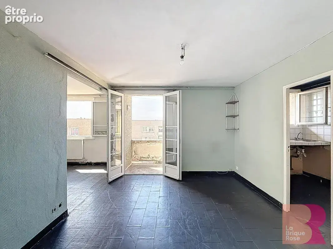 Côte Pavée - Appartement T3/4 en dernier étage - photo 2