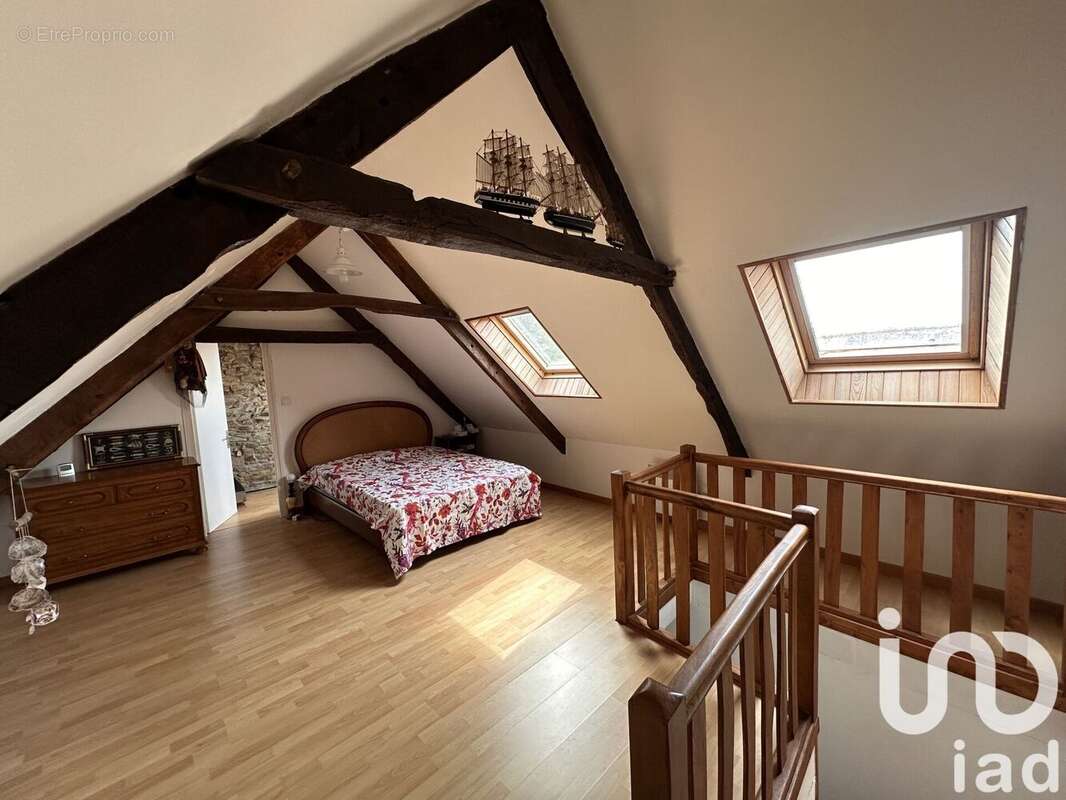 Maison 92 m² à Le Faouet  - photo 2