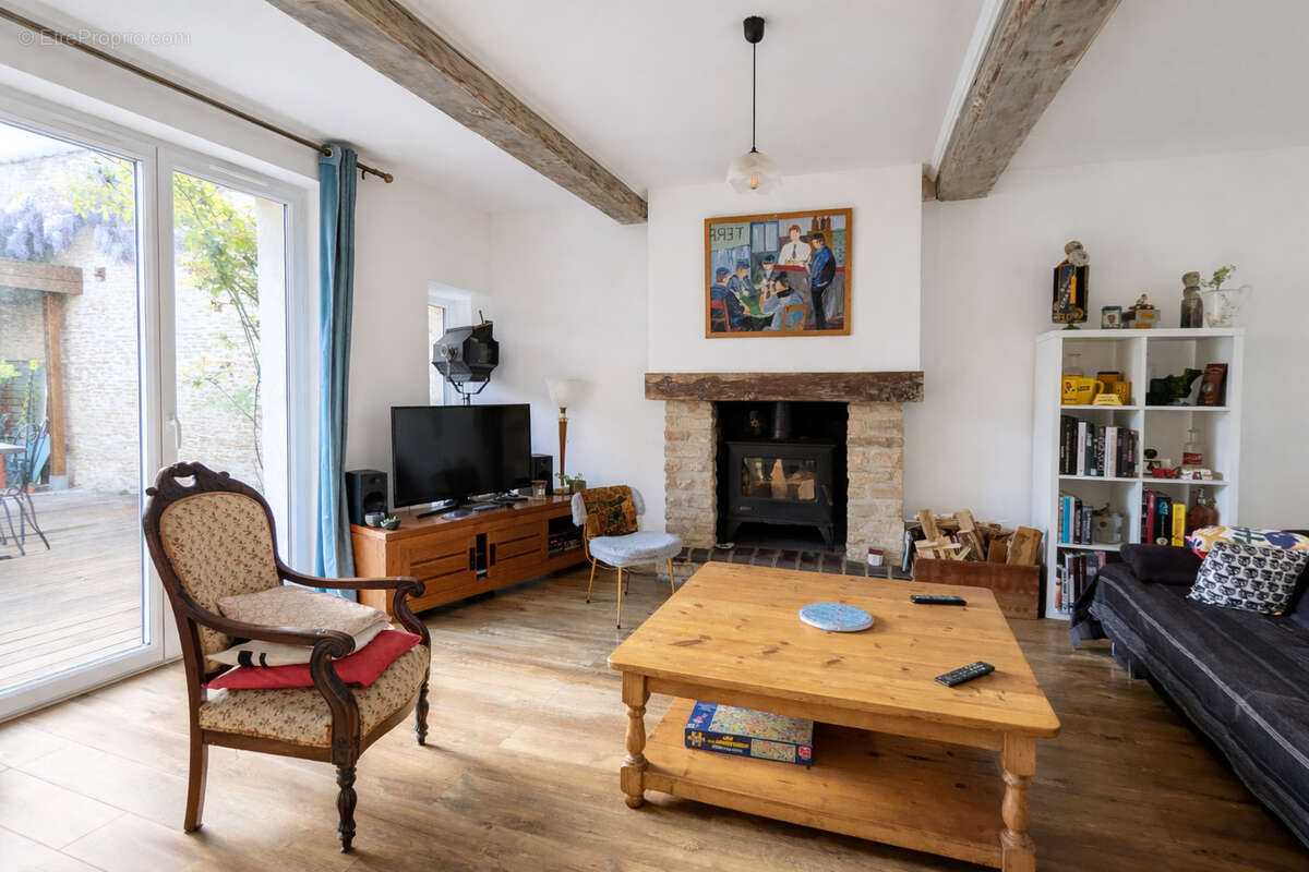 Basly maison en pierre avec jardin - photo 5