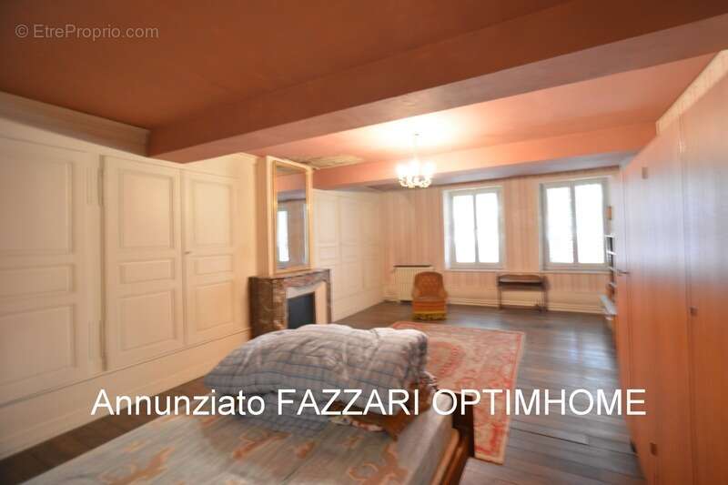 Appartement à STENAY