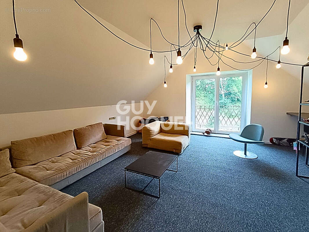 Maison à SAINT-PIERRE-DE-PLESGUEN