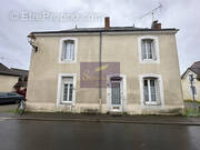 Maison à LOMBRON