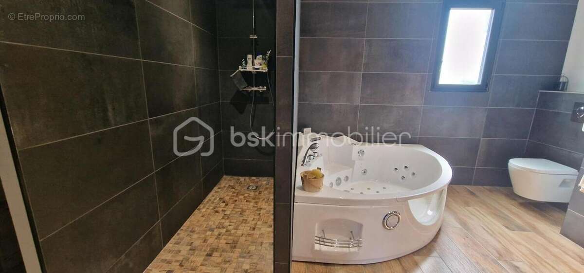 Maison à CESSENON-SUR-ORB