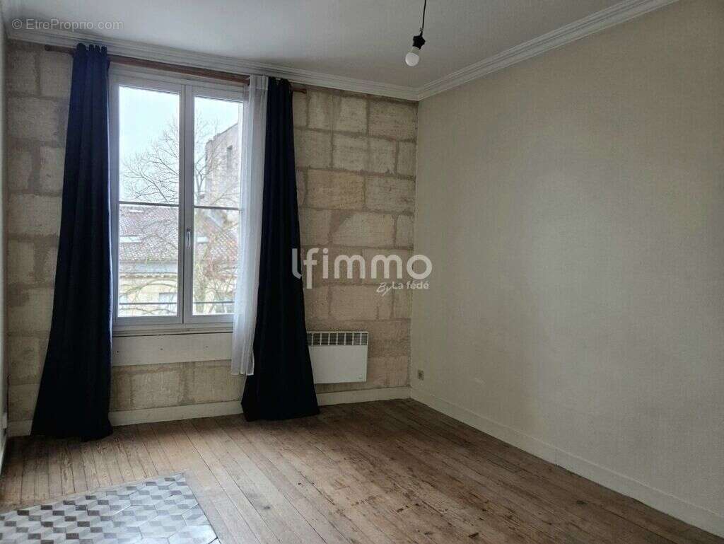 Appartement à BORDEAUX