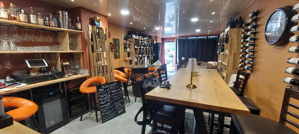 20250219_102636 - Commerce à REMIREMONT