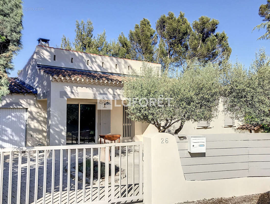 Maison à VILLENEUVE-LES-AVIGNON