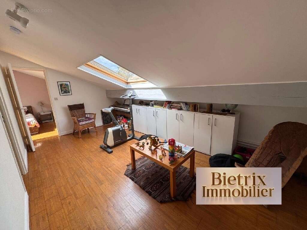 Maison à L'ISLE-ADAM