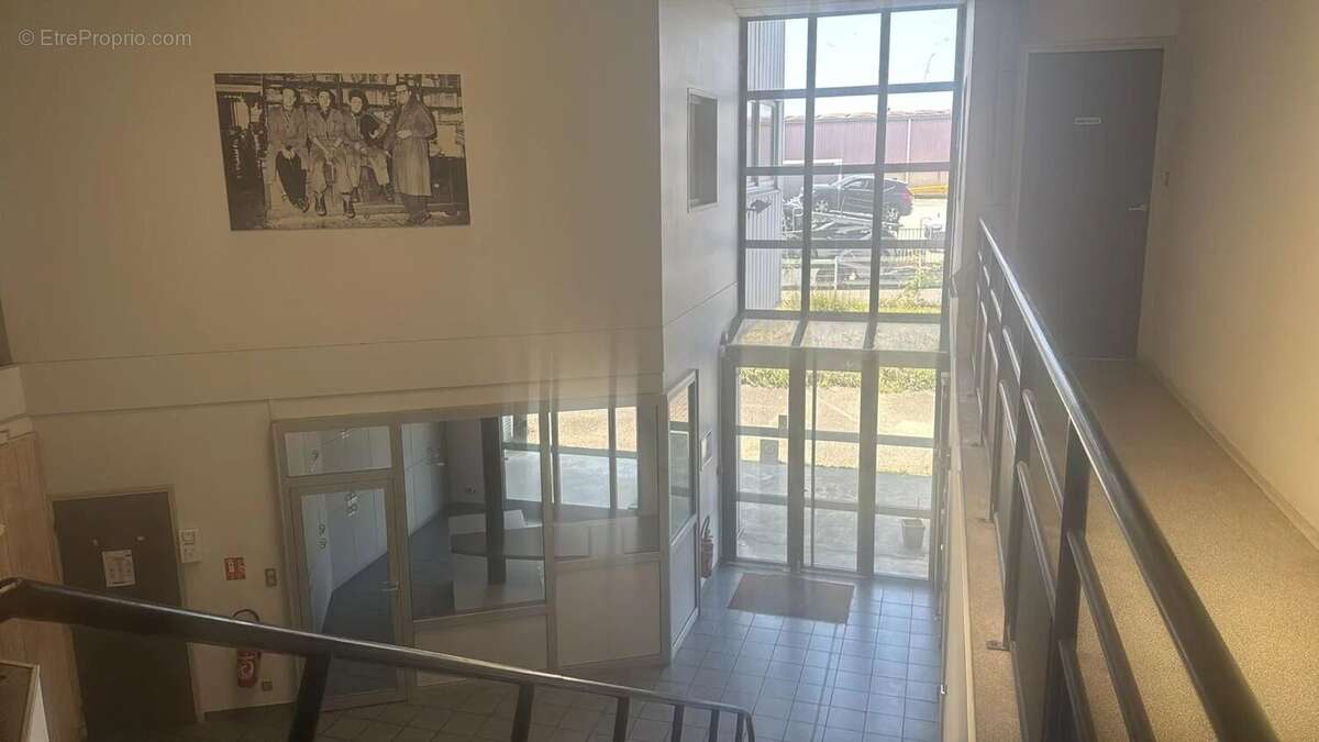 Commerce à VENISSIEUX