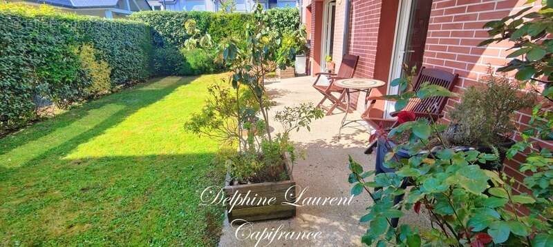 Appartement à VARAVILLE