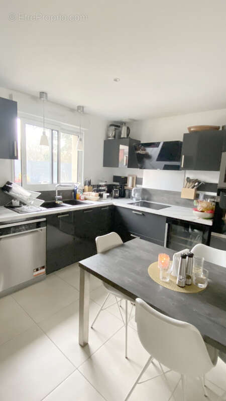 Appartement à BRINDAS