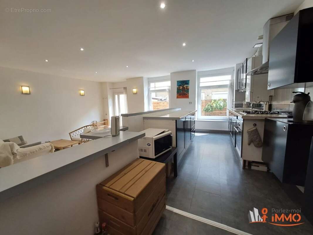 Appartement à SAINT-ETIENNE