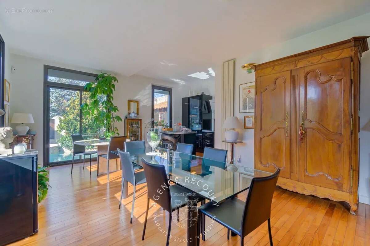 Maison à MARSEILLE-8E