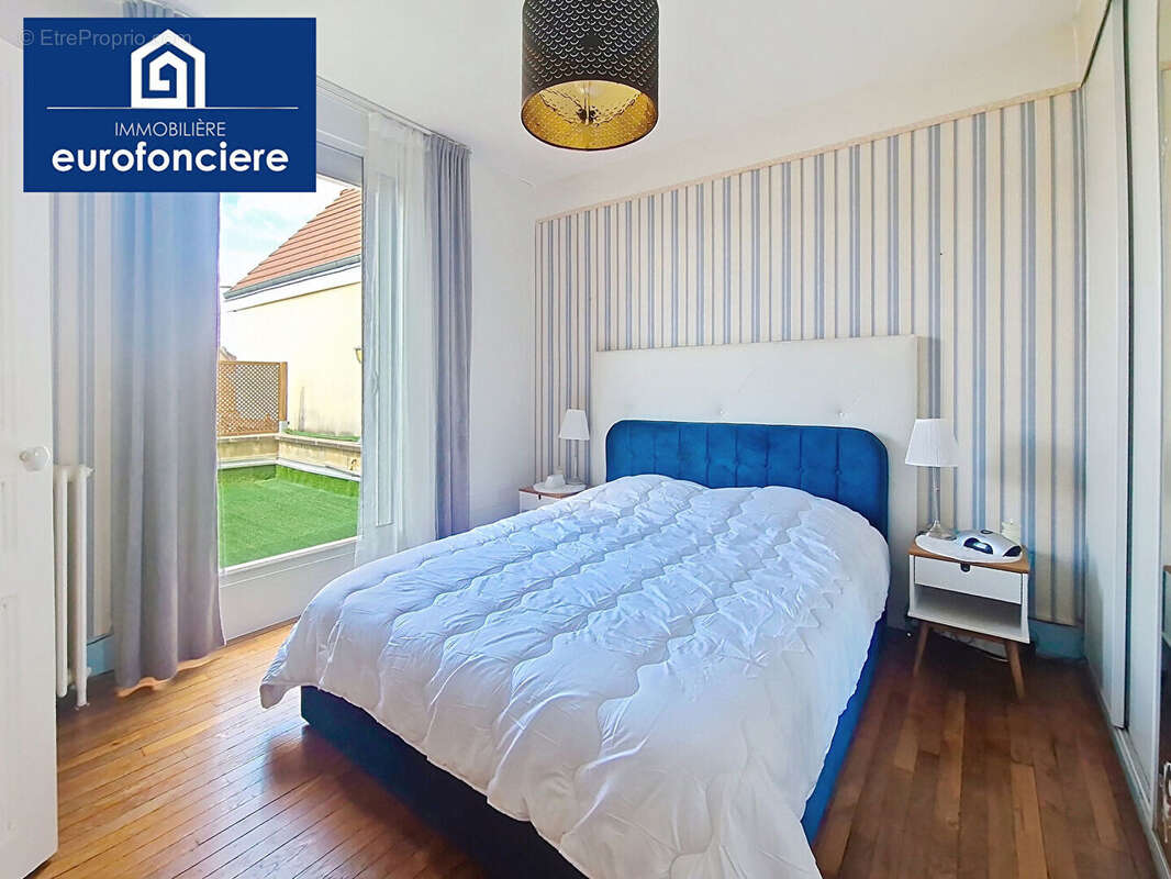 Maison à LA CHAPELLE-SAINT-LUC