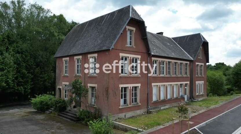 Appartement à LA FERRIERE-AUX-ETANGS
