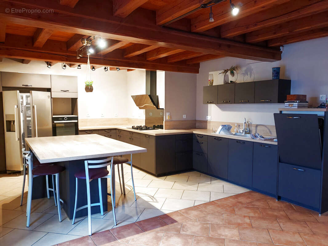 Maison à LISLE-SUR-TARN