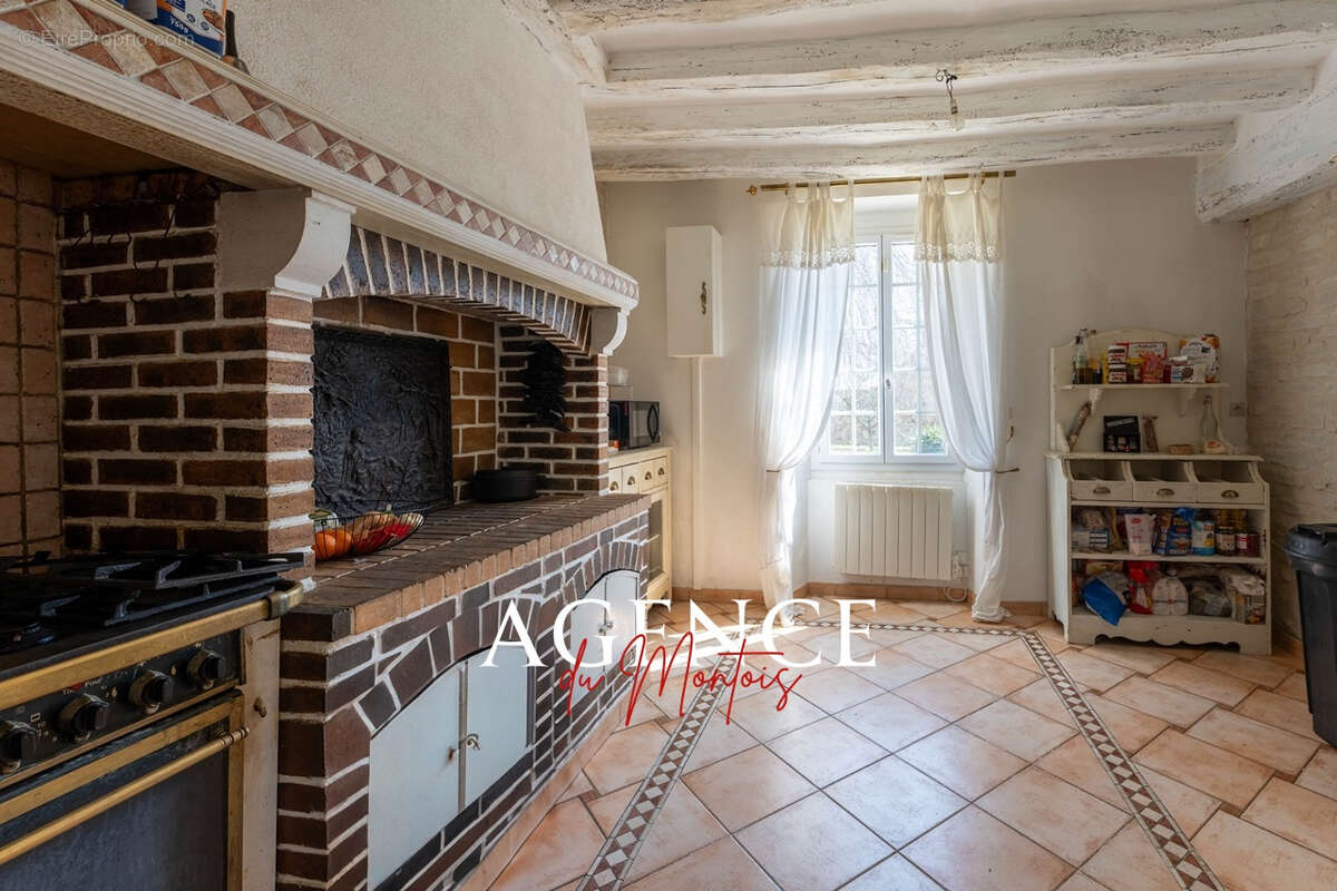 Maison à DONNEMARIE-DONTILLY