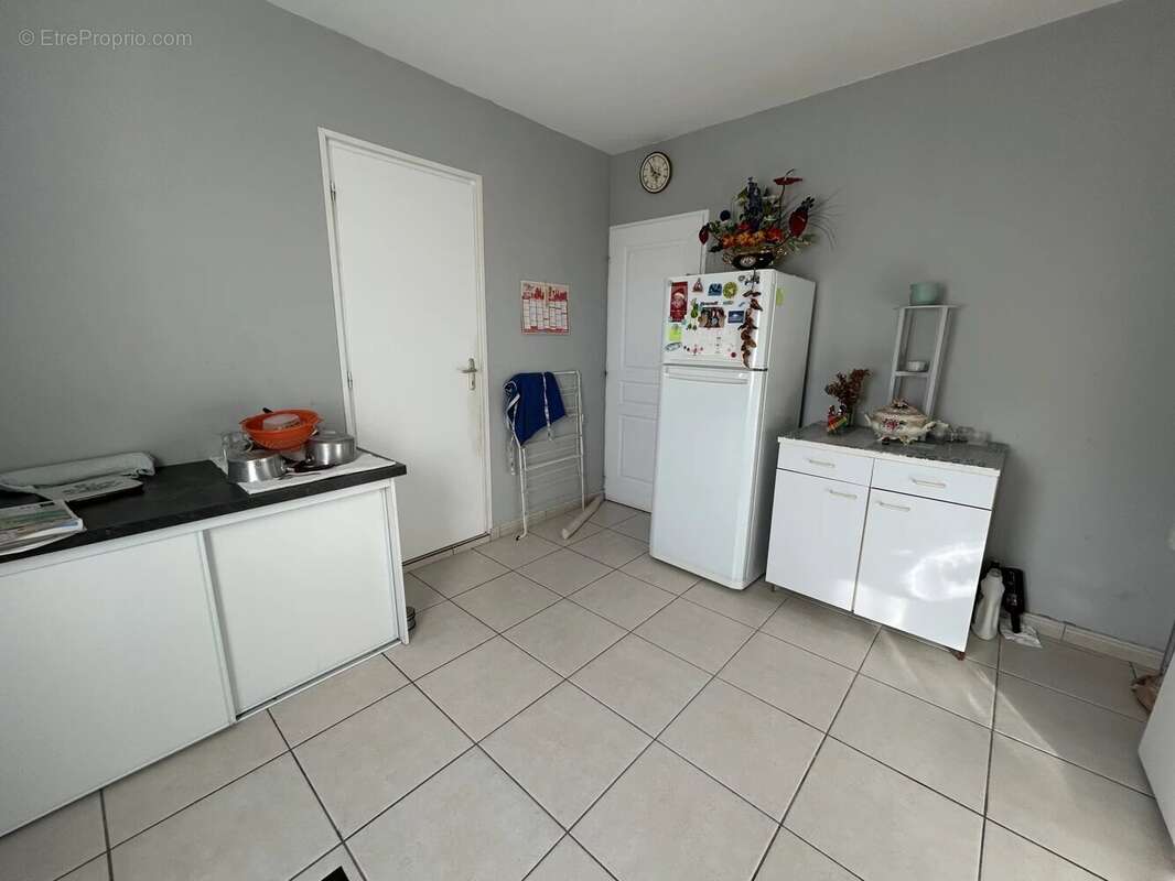 Maison à CHICHE