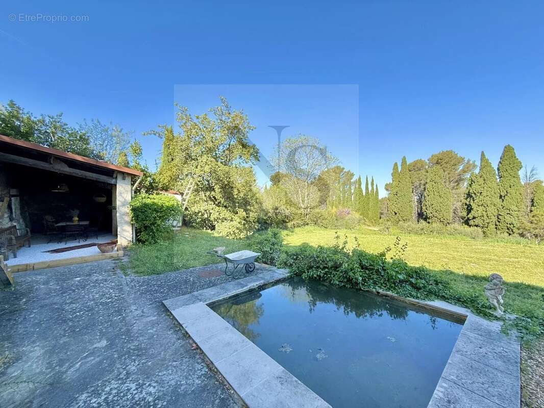Aix-en-provence / propriété de charme aux pinchinats - photo 32