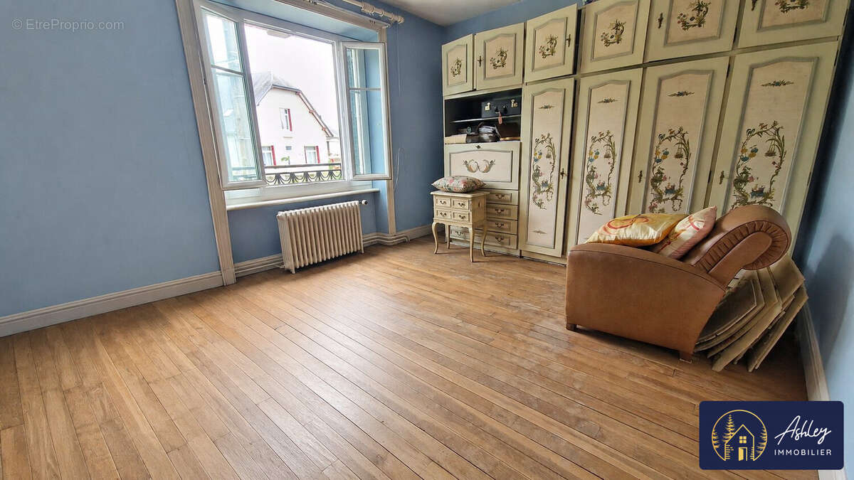Maison à vendre Neuvic 4 pièces - Maison à NEUVIC