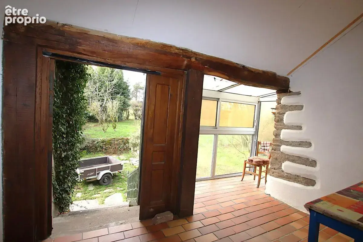 Ensemble immobilier avec gîte et potentiel second gîte - Maison T7 de 211 m² sur terrain arboré - photo 5